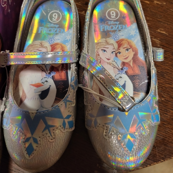 Disney bundle - Picture 1 of 4